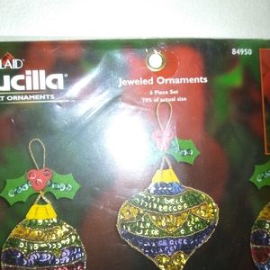 Bucilla Felt Jeweled Ornaments Kit 2003
